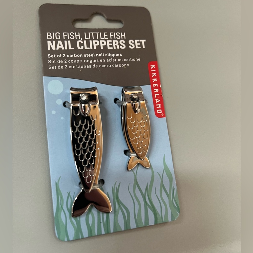 Kikkerland Big fish 🐟 little fish 🐠 nail clippers set NEW fishing theme novelty